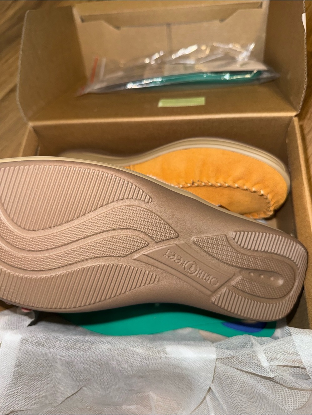 New, Orthofeet Women’s Tan Suede Shearling-Lined Slippers - Picture 2 of 3